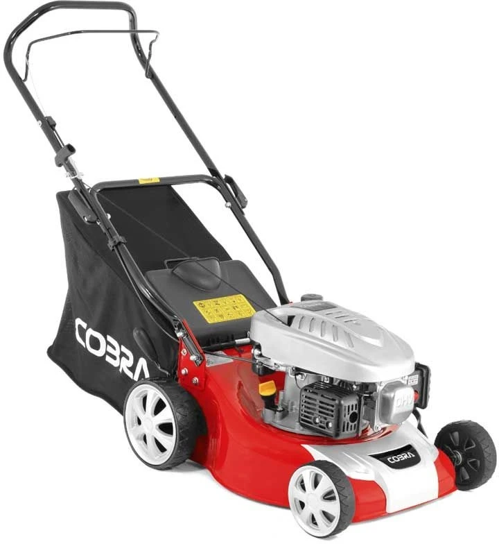 Cobra M40C 40cm Petrol Rotary Lawnmower 3 Cobra M40C 40cm Petrol Rotary Lawnmower