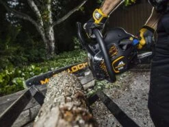 Mcculloch CS 42STE Petrol Chainsaw 9 Mcculloch CS 42STE Petrol Chainsaw -Outdoor Garden Store 46348 3311