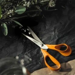Fiskars Classic Garden Scissors 21cm 7 Fiskars Classic Garden Scissors 21cm -Outdoor Garden Store 47151 1899