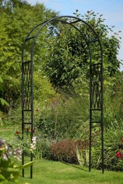 Tom Chambers Aurora Garden Arch - Black
